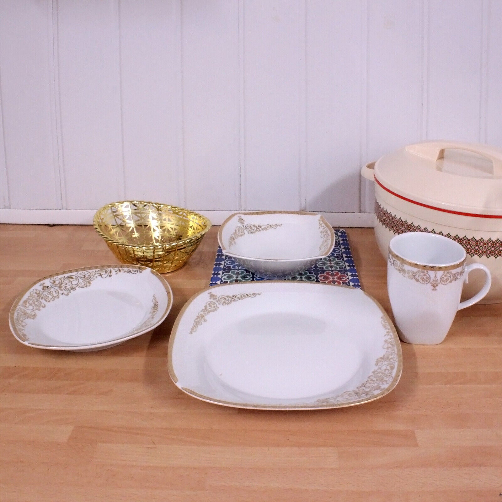 16PC Square Dinner Set Porcelain Dining Soup Plate Bowl Mug Dinnerware Printed